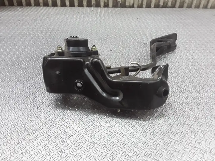 Toyota Corolla Verso E121 (2001 - 2004) Педаль акселератора — фото 2