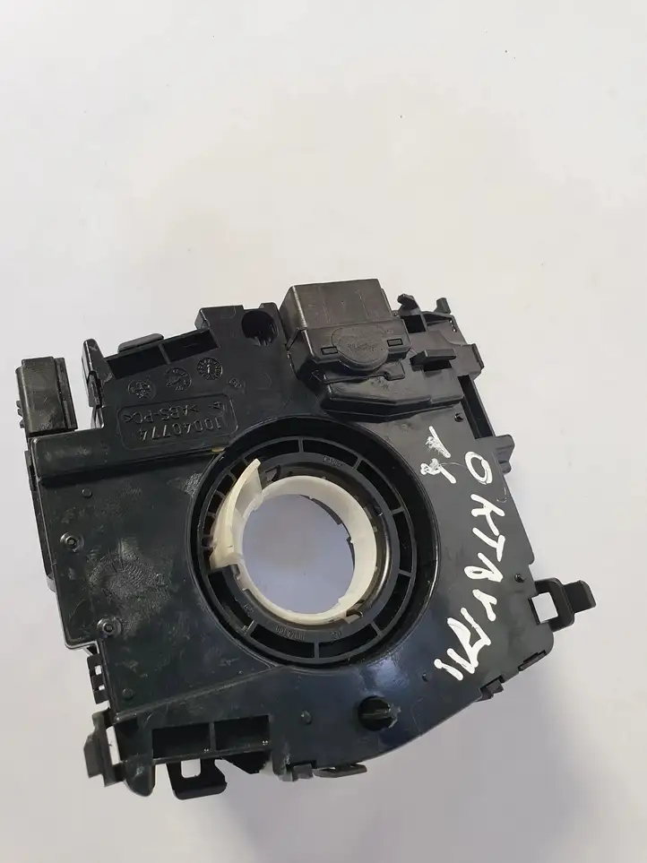 Skoda Octavia Mk3 (5E) (2013 - 2019) 5Q0953549 Контактное кольцо SRS — фото 5