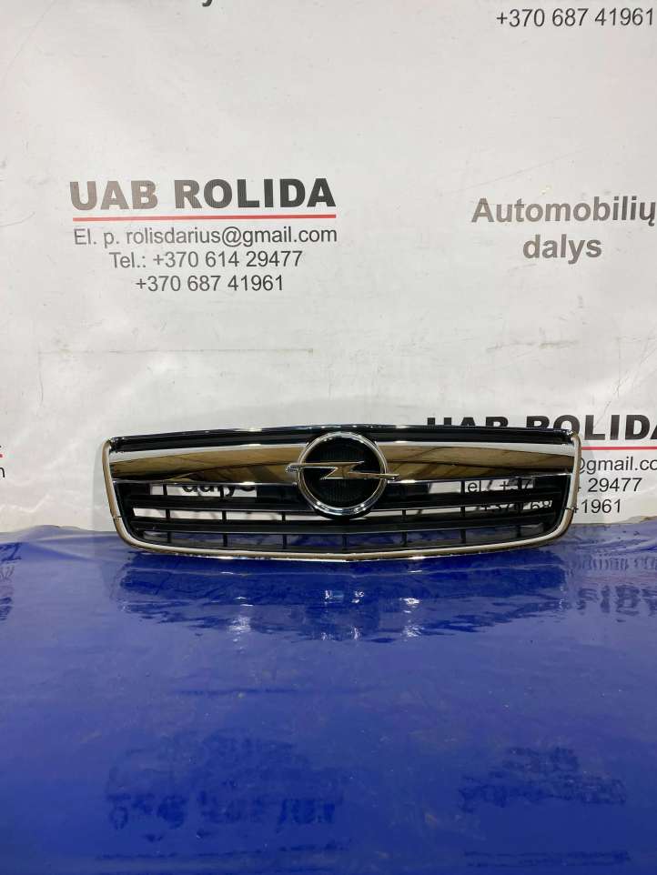 Opel Antara (2006 - 2011)  96433242 Верхняя решётка