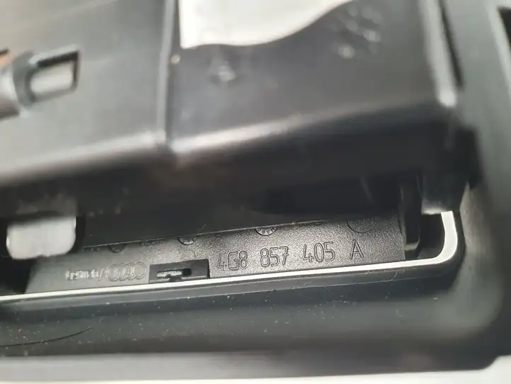 Audi A6 C7 (2011 - 2014) 4G8857405A Дверная пепельница — фото 7