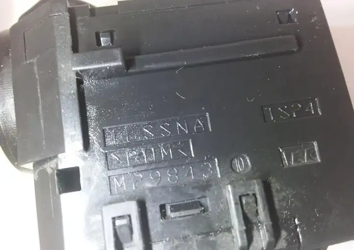 Honda CR-V (2006 - 2009)  M29843 Ручка стеклоочистителей