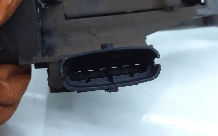Opel Astra G (1998 - 2004) 09128851AL Педаль акселератора — фото 4