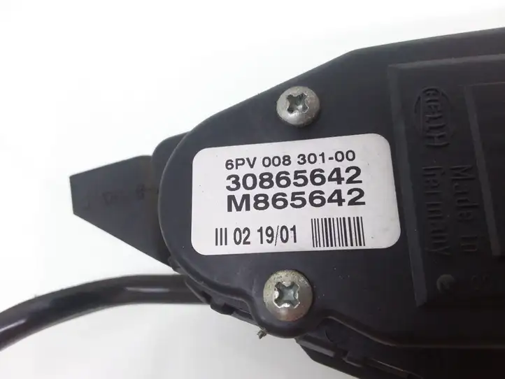 Volvo S40, V40 (2000 - 2004) 30865642 Педаль акселератора — фото 4