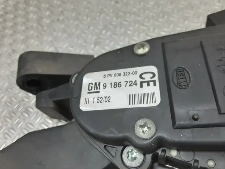 Saab 9-3 Ver2 (2003 - 2007) 9186724 Педаль акселератора — фото 2
