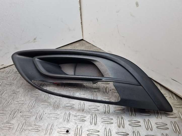 13368715 Opel Astra J Priešrūkinio žibinto apdaila/ grotelės