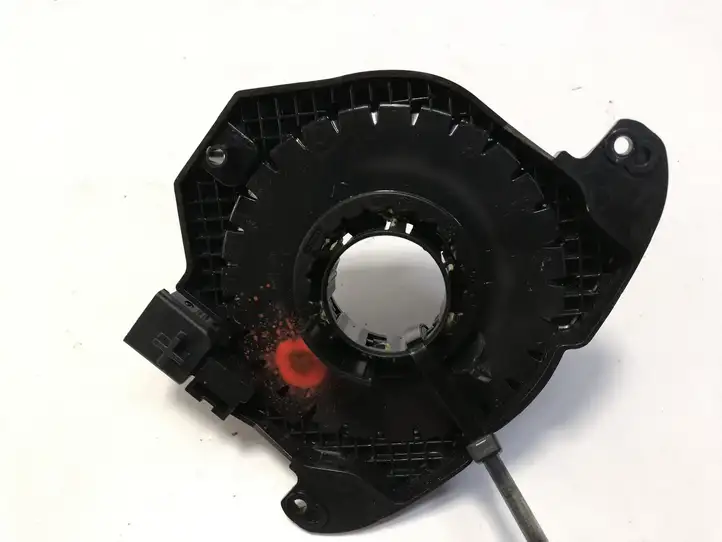 Volkswagen Polo (2015 - 2019)   Полоса надувных подушек (кольцо srs)