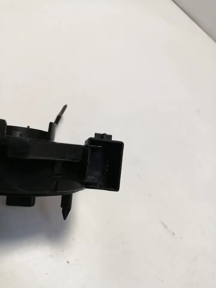 Volkswagen Polo (2015 - 2019)   Полоса надувных подушек (кольцо srs)