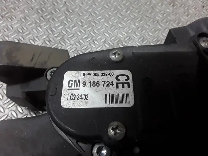 Opel Vectra C (2002 - 2005) 9186724 Педаль акселератора — фото 2