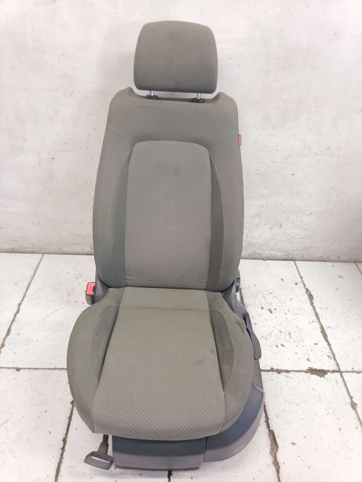 1K4881105GK Seat Altea Priekinė vairuotojo sėdynė