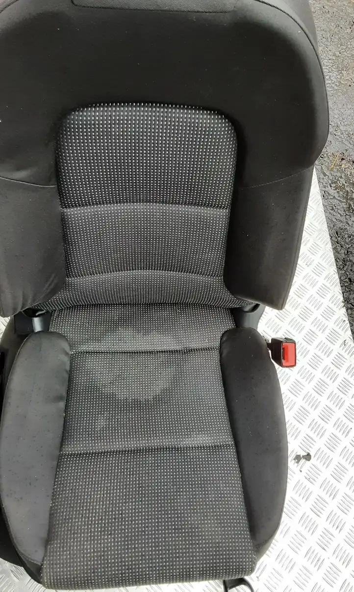 Audi A3/S3 8P (2004 - 2008) Переднее сиденье пассажира — фото 2