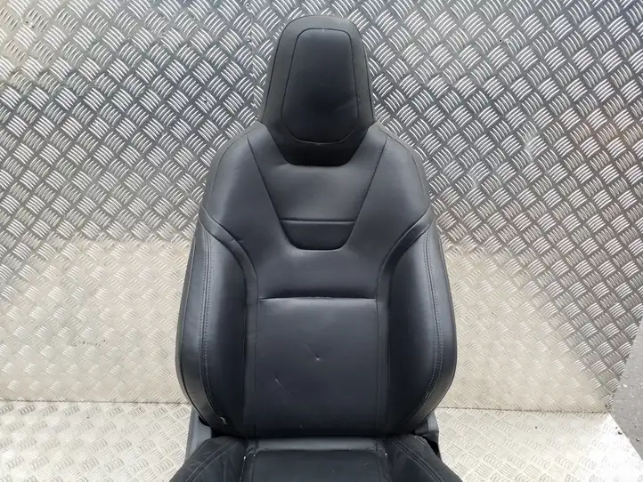 Tesla Model S (2016 - 2021) Переднее сиденье пассажира — фото 3