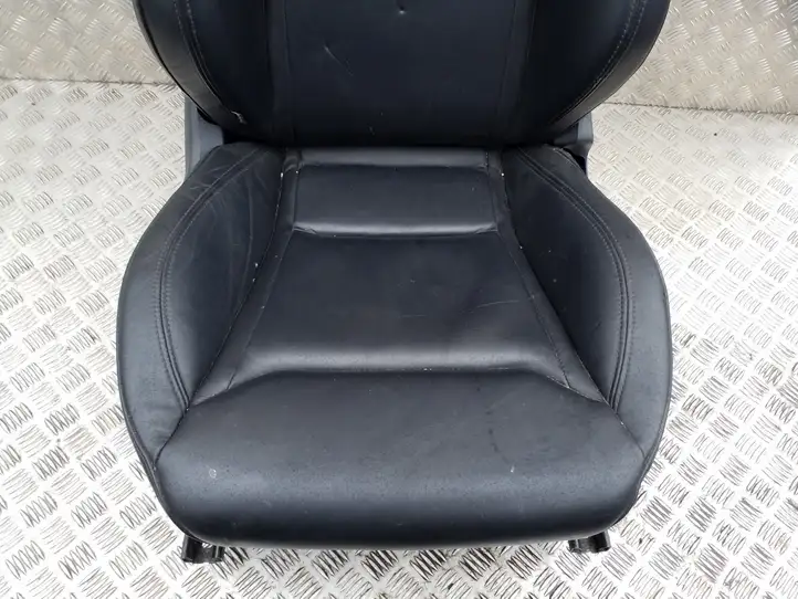Tesla Model S (2016 - 2021) Переднее сиденье пассажира — фото 6