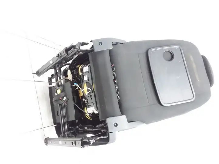 Seat Alhambra (Mk2) (2010 - 2017) 8R0881106C Переднее сиденье пассажира — фото 5