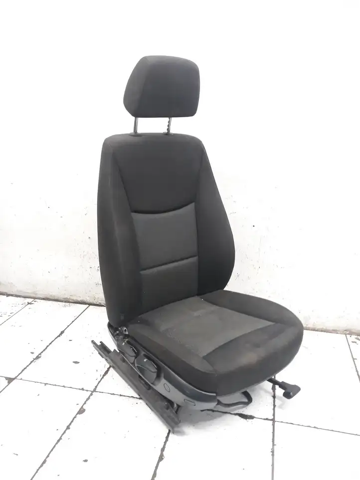 BMW 3 E90 E91 (2005 - 2012) 407215003 Переднее сиденье пассажира — фото 1