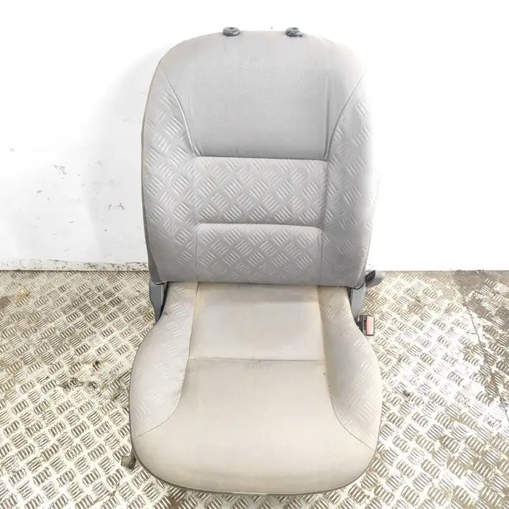 Citroen Berlingo (2003 - 2007)   Переднее сиденье пассажира