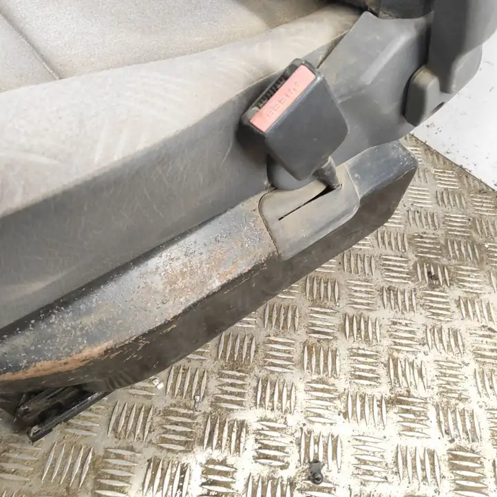 Citroen Berlingo (2003 - 2007)   Переднее сиденье пассажира