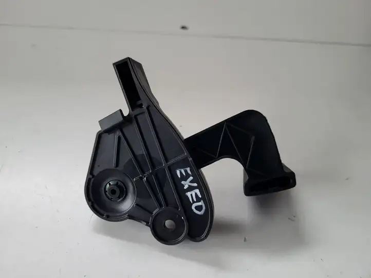 Seat Exeo (3R) (2008 - 2013) Ручка открытия капота — фото 4