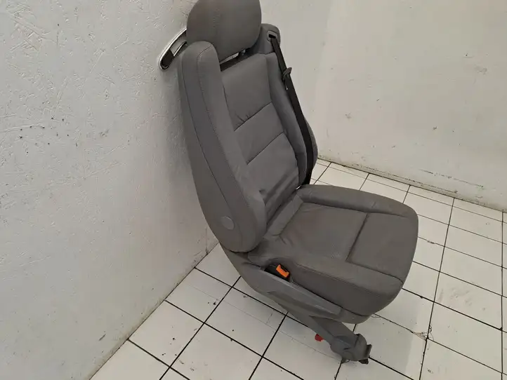 Mercedes-Benz Vito Viano W638 (1996 - 2003) Переднее сиденье пассажира — фото 7