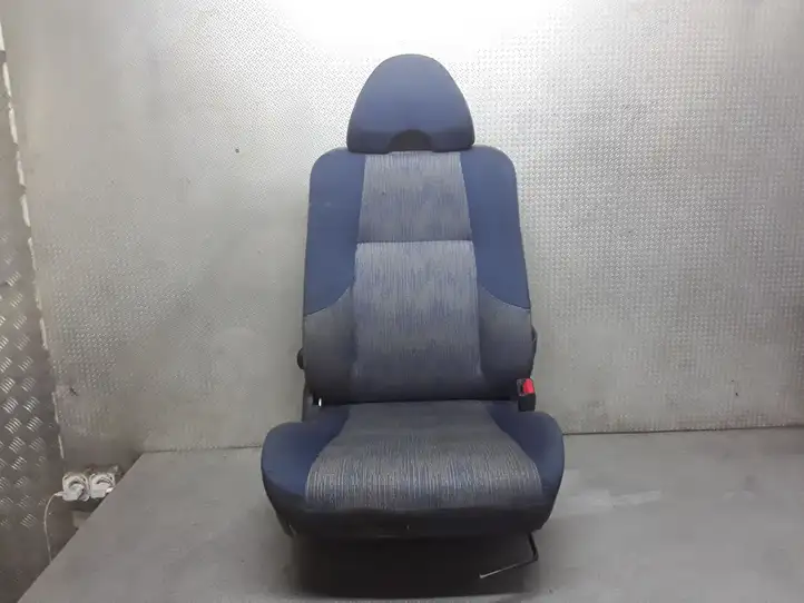 Honda HR-V (1998 - 2005) Переднее сиденье пассажира — фото 1