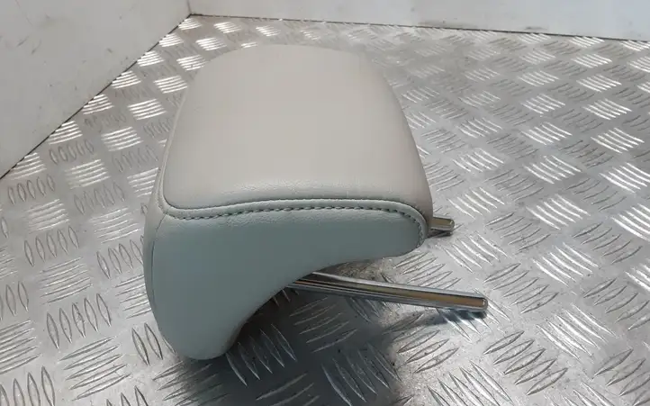 Honda Accord (2008 - 2016) Подголовник заднего сиденья — фото 4