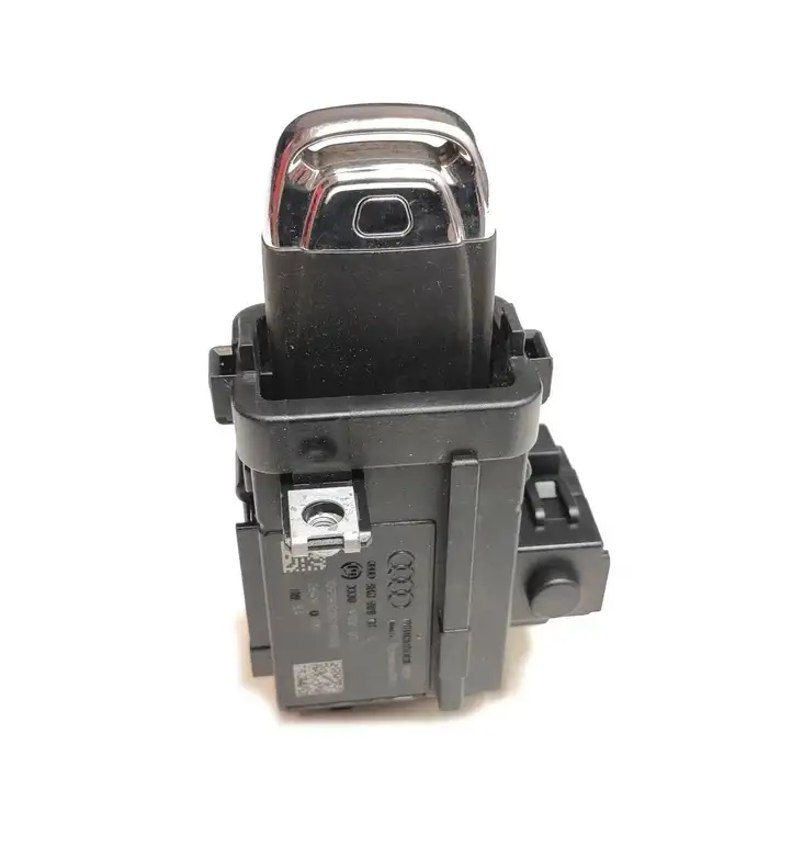 Audi Q5 (2008 - 2012)  8K0909131 Замок зажигания