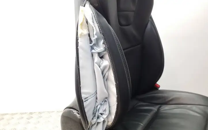 Tesla Model X (2015 - 2021) Переднее сиденье пассажира — фото 7