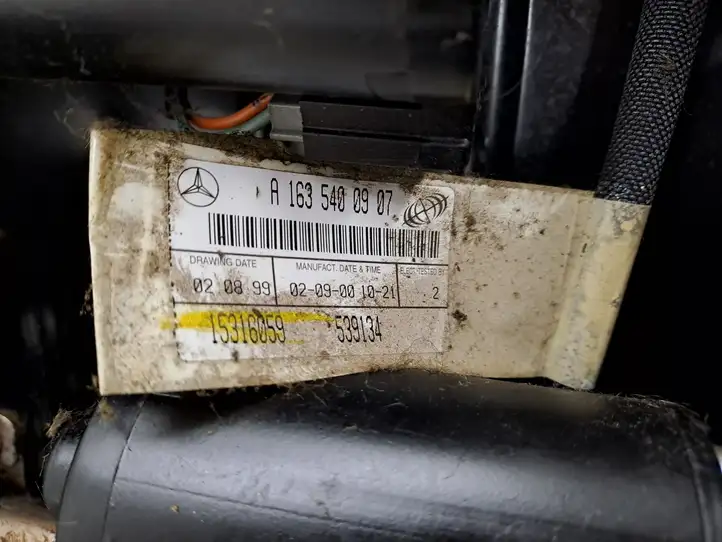 Mercedes-Benz ML W163 (1997 - 2005) A1639100050 Переднее сиденье пассажира — фото 5