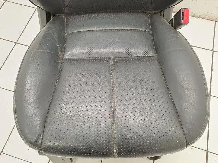 Mercedes-Benz ML W163 (1997 - 2005) A1639100050 Переднее сиденье пассажира — фото 39