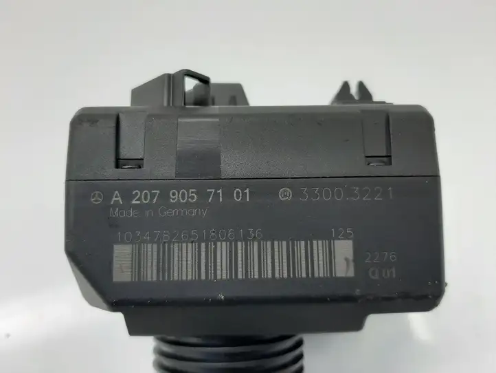 Mercedes-Benz C W204 (2007 - 2014)  A2079057101 Замок зажигания