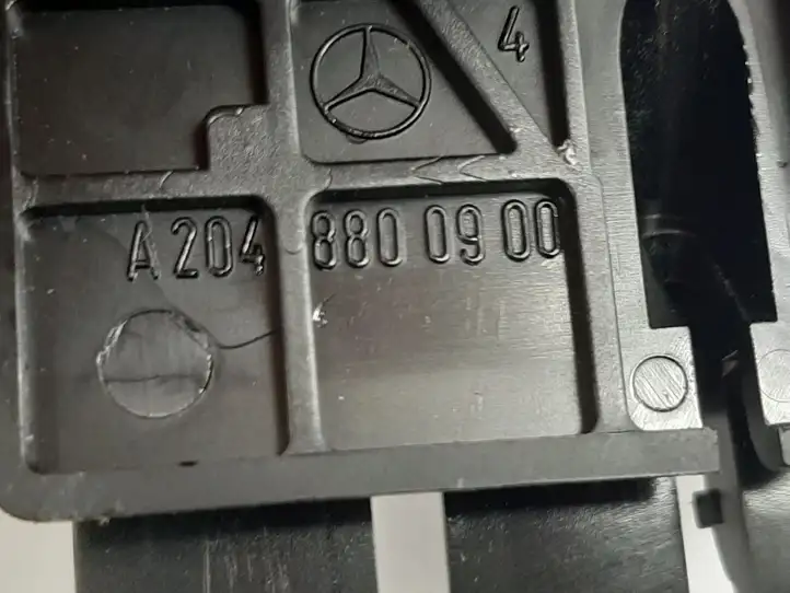 Mercedes-Benz C W204 (2007 - 2014) A2048800900 Ручка открытия капота — фото 3