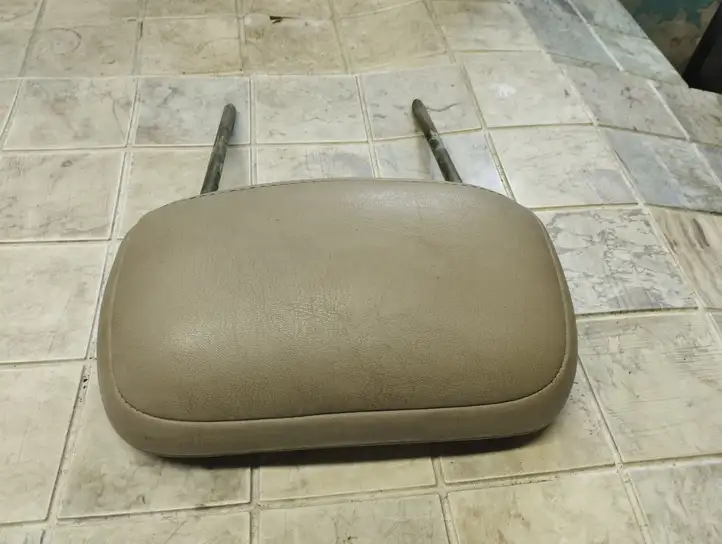 Chrysler Pacifica (2003 - 2008) Подголовник заднего сиденья — фото 5