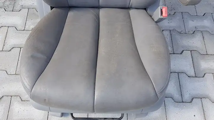 Kia Carnival (2006 - 2014) Переднее сиденье пассажира — фото 4
