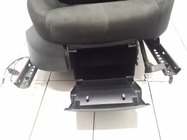 Seat Altea (2004 - 2009) Переднее сиденье пассажира — фото 10