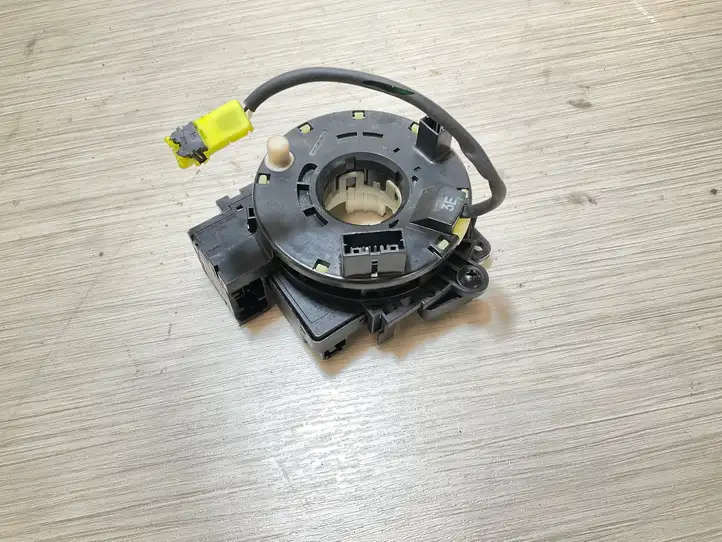 Nissan Juke I F15 (2010 - 2018) Контактное кольцо SRS — фото 1