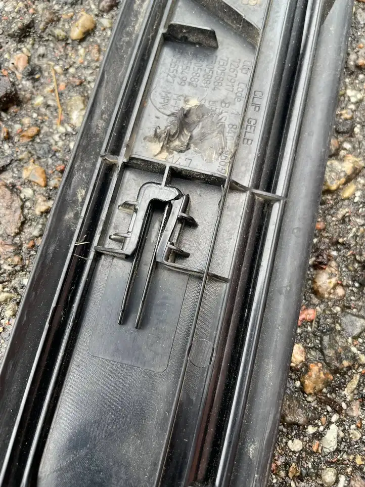 BMW 1 F20 F21 (2011 - 2019) 8055499 Внутренняя отделка переднего порога — фото 4
