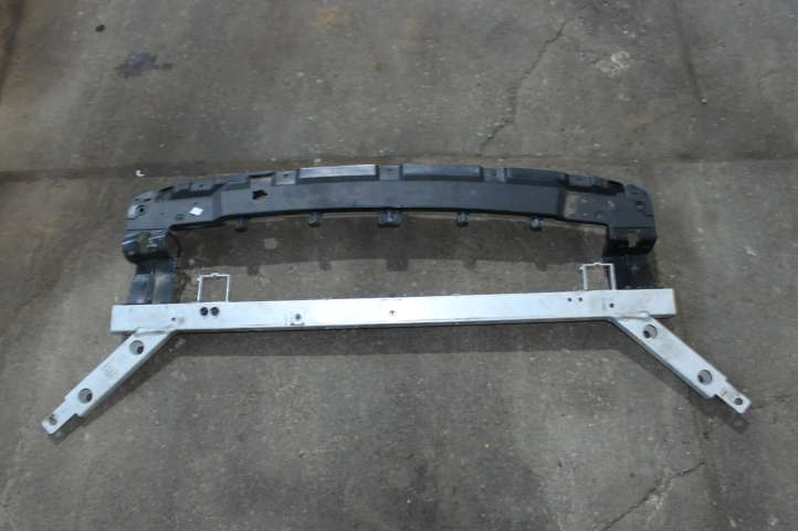 31425917 Volvo XC90 Priekinis sustiprinimas bamperio