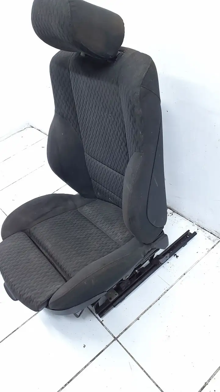 BMW 3 E46 (1998 - 2005) 8226420 Переднее сиденье пассажира — фото 7