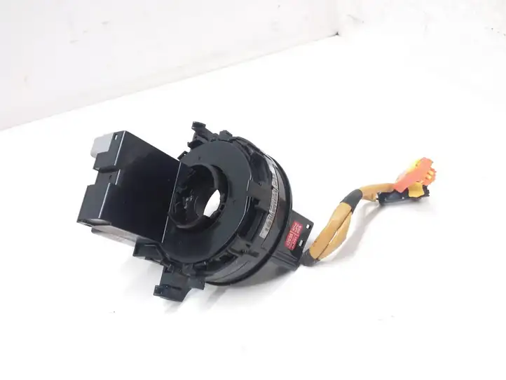 Lexus IS 220D-250-350 (2005 - 2010) 42030 Контактное кольцо SRS — фото 1