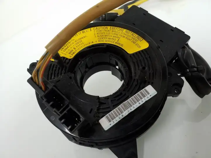 Subaru Forester SG (2006 - 2008) ZL20J630213 Контактное кольцо SRS — фото 3