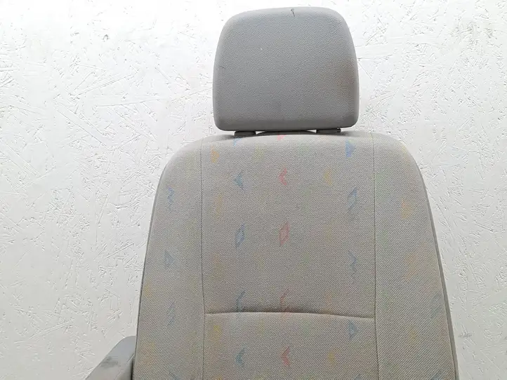 Volkswagen Crafter (2006 - 2016) A9069700230 Переднее сиденье водителя — фото 28