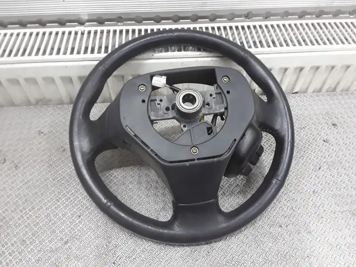 Toyota Corolla Verso E121 (2001 - 2004) Руль — фото 2