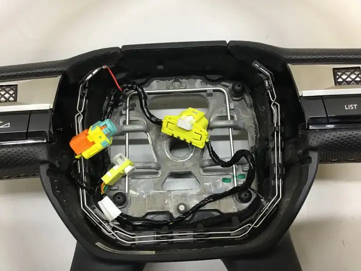 Citroen DS7 Crossback (2017 - )  98186253ZD Руль