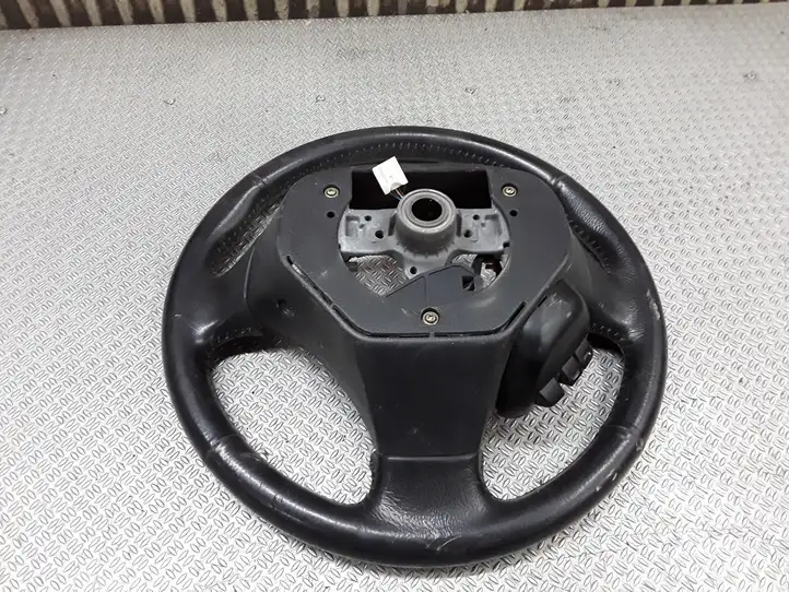 Toyota Corolla Verso E121 (2001 - 2004) Руль — фото 2