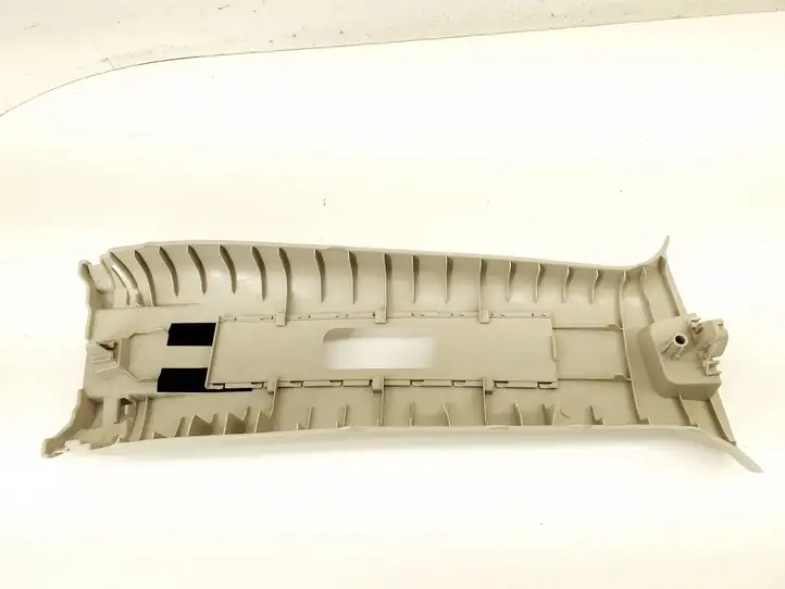 Nissan X-Trail T32 (2014 - 2021)  76924JG00A Отделка стойки (B) (нижняя)