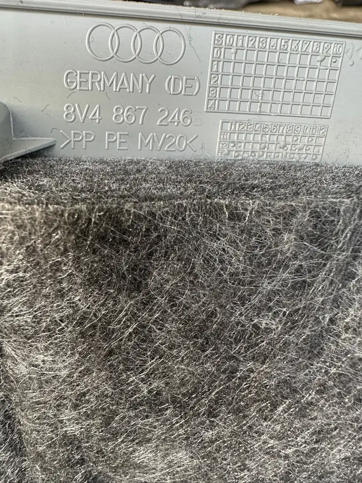 Audi A3/S3 8V (2016 - 2020) 8V4867246 Верхняя обшивка стойки D — фото 3