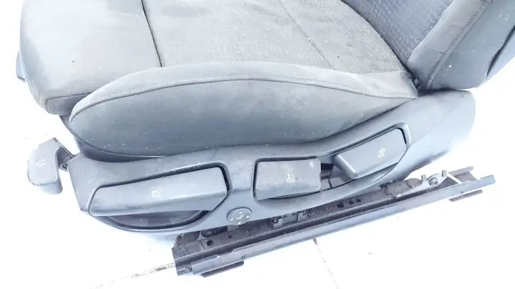 BMW 3 E46 (1998 - 2005) 8226275 Переднее сиденье водителя — фото 2