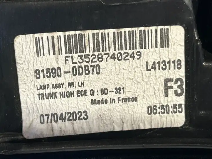 Toyota Yaris Cross (2020 - ) FL3528740249 Блок кнопок стеклоподъемников — фото 3