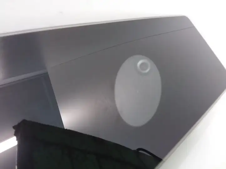 Tesla Model 3 (2017 - 2023) 110925500G Накладка порога — фото 3