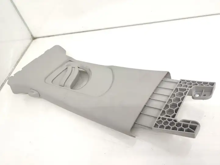 Audi A1 (2010 - 2014)  8X4867249 Отделка стойки (B) (верхняя)