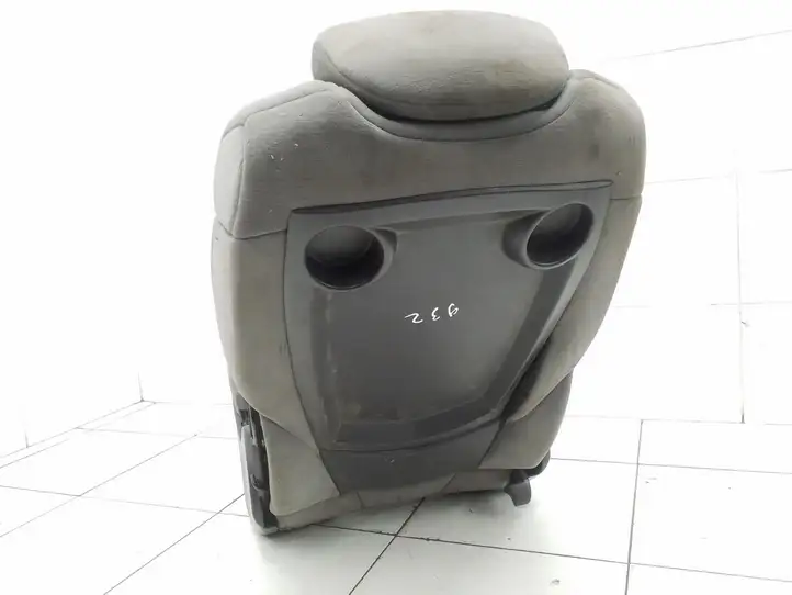 Citroen C8 (2002 - 2008)   Второй ряд сидений